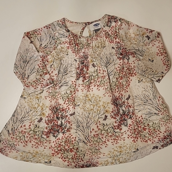 5/$30 H&M Henley Organic Cotton + OLD NAVY Floral Garden Top Tunic + Bunny Cardi - Picture 4 of 5